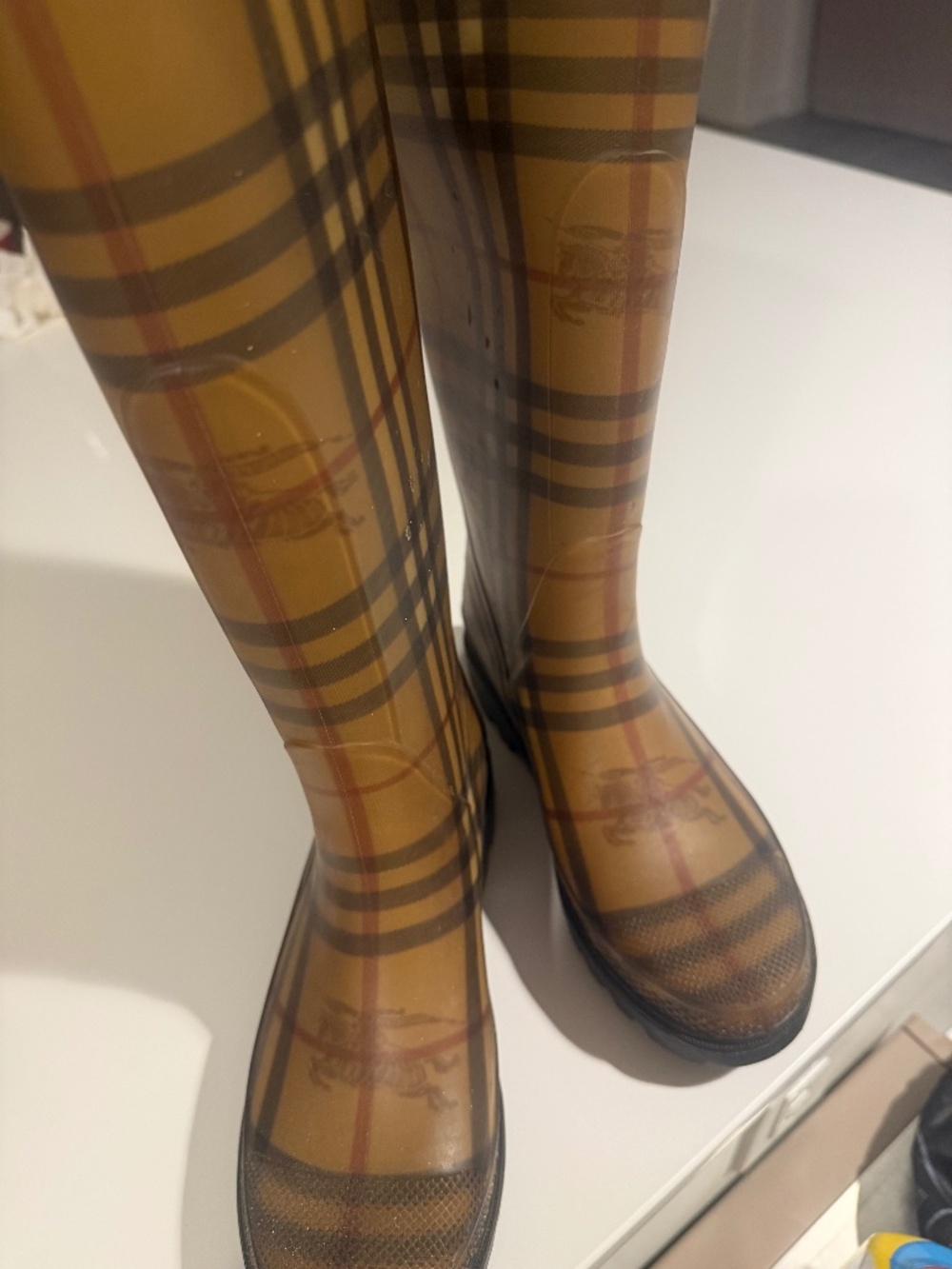 Burberry kids rain boot